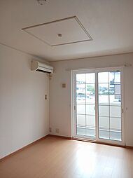 リブ・グリーン 101 1階2DKのリビング/ダイニング