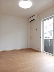 セントポーリア 103 1階ワンルームのリビング/ダイニング