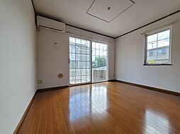 トゥー・ル・モンドＢ 103 1階2DKのリビング/ダイニング