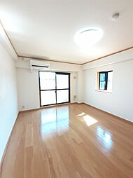 アルカディア南蔵王 106 1階ワンルームのリビング/ダイニング