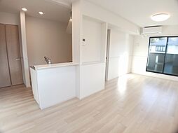 コンフォート　ヴィラ 201 2階2LDKのリビング/ダイニング