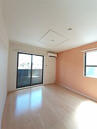 エタニエル・ベースI 101 1階2DKのリビング/ダイニング