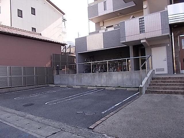 3 / 3