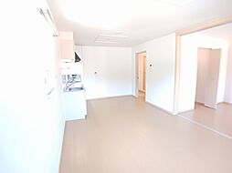 メゾン・ド・ブリーズＢ 201 2階2LDKのリビング/ダイニング