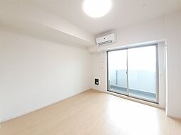 エバーハイム畝傍 412 4階ワンルームのリビング/ダイニング