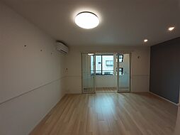 リヴァージュ　Ｋ 204 2階1LDKのリビング/ダイニング