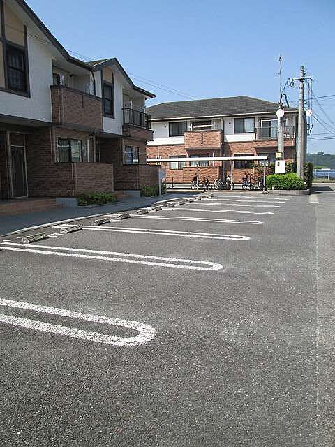 4 / 4