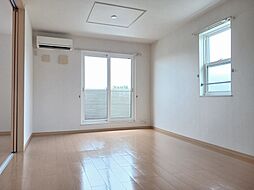 グリーンガーデンＢ 201 2階2LDKのリビング/ダイニング