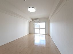 ＳＨＩＮＥＳ 311 3階1Kのリビング/ダイニング