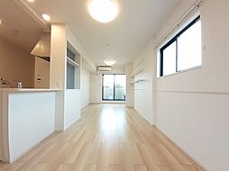 アドラブールＡ 201 2階2LDKのリビング/ダイニング