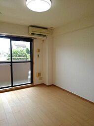 エスティガーデン 103 1階1Kのリビング/ダイニング