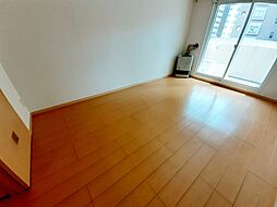 セント・ミカエラ 403 4階1Kのリビング/ダイニング