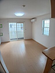 プラシード 102 1階ワンルームのリビング/ダイニング