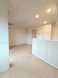 ストレリチア・アルバＡ 103 1階1LDKのリビング/ダイニング