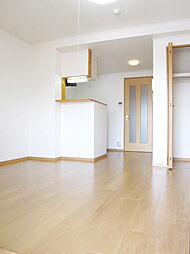 フリーデン 401 4階ワンルームのリビング/ダイニング