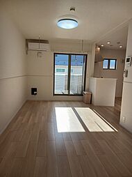 ティグレ 201 2階1LDKのリビング/ダイニング