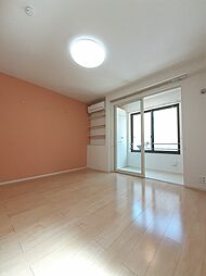 レムリア 102 1階ワンルームのリビング/ダイニング