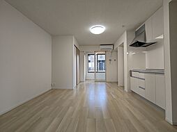 ドリーマII 102 1階1LDKのリビング/ダイニング