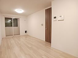 クレンベラ 103 1階1LDKのリビング/ダイニング