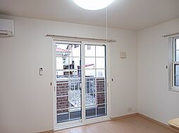 クレールセゾン 102 1階2LDKのリビング/ダイニング