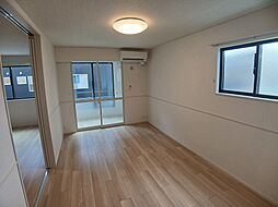 プラシードＢ 103 1階1LDKのリビング/ダイニング