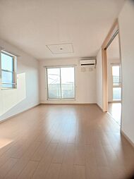 サンリット・スクエアＢ 203 2階2LDKのリビング/ダイニング