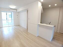 クオーレ彩I 104 1階1LDKのリビング/ダイニング