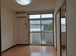 ソレイユ365 202 2階2DKのリビング/ダイニング