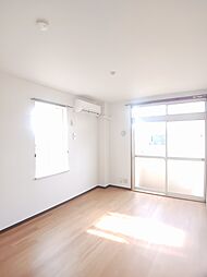 レグルスＡ 201 2階2DKのリビング/ダイニング