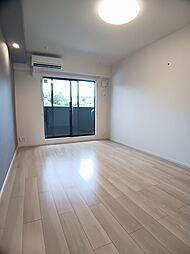 Ｂｏｓｃａｔｏ　Ｔ． 305 3階1Kのリビング/ダイニング