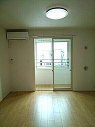 サンクス 205 2階1LDKのリビング/ダイニング