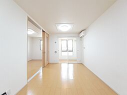 レガーロ 201 2階2LDKのリビング/ダイニング