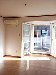 ロワジール 102 1階2LDKのリビング/ダイニング