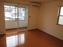 トレフル　Ａ 105 1階ワンルームのリビング/ダイニング