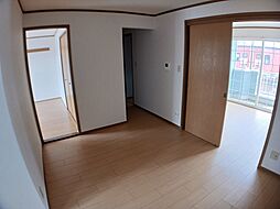 トマト＆サンライズ 101 1階2LDKのリビング/ダイニング