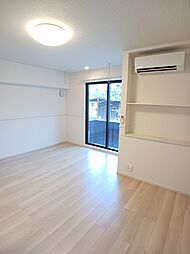 ガジュマル 103 1階1LDKのリビング/ダイニング