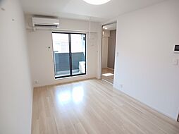 リバーサイド東巌城 206 2階1LDKのリビング/ダイニング