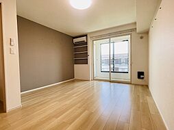 ウィンズ・ウエスト　II 205 2階ワンルームのリビング/ダイニング