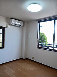 エバーグリーン森 108 1階1Kのリビング/ダイニング