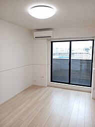 エアリーみとよ　II 202 2階1LDKのリビング/ダイニング