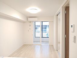 クーロンヌII 202 2階2LDKのリビング/ダイニング