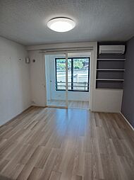 Ｋ’ｓスマルトＢ 101 1階ワンルームのリビング/ダイニング