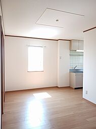 メゾンソレイユ　Ｂ 201 2階3LDKのリビング/ダイニング