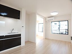 ル・ブコン 201 2階1LDKのリビング/ダイニング