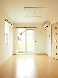 プリマヴェーラ 105 1階2LDKのリビング/ダイニング