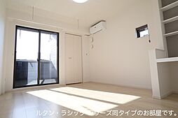 ソレアード　Ｂ 102 1階1Kのリビング/ダイニング