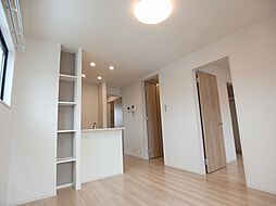 チョコレット 204 2階2LDKのリビング/ダイニング