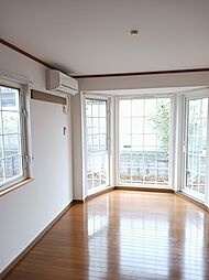 キングパレス　II 101 1階2DKのリビング/ダイニング