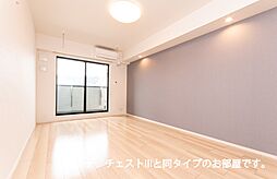 ラ　ヴィーダ　ヌエバ 204 2階1Kのリビング/ダイニング