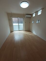 プラシード 103 1階1Kのリビング/ダイニング